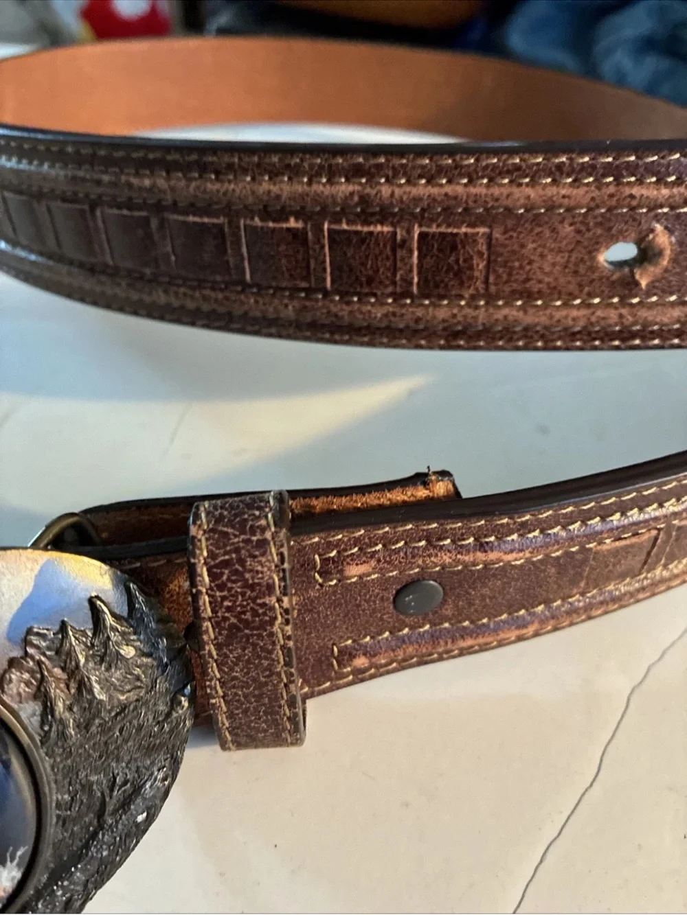 Vtg Tooled Leather Belt Julie Zsupnik Porcelain Moose Belt Buckle 43” W 1.5 Wide